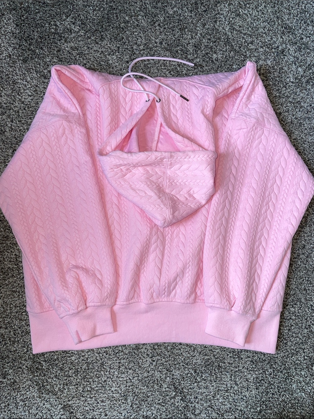 NWOT Pink Hooded Cable Knit Sweater Hoodie. Size MEDIUM - Picture 2 of 5